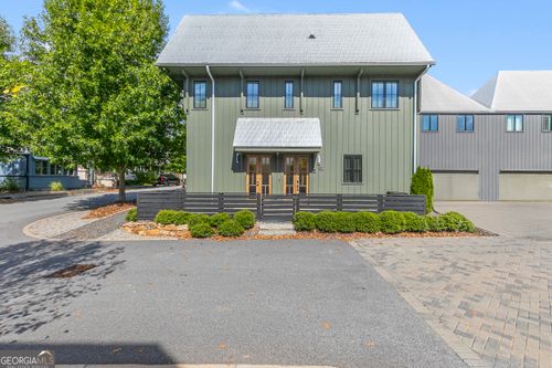 110 Central Ave, Fayetteville, GA, 30214-4367 | Card Image