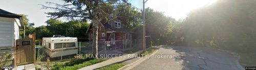 85 Hall St, Oshawa, ON, L1H2Y8 | Card Image