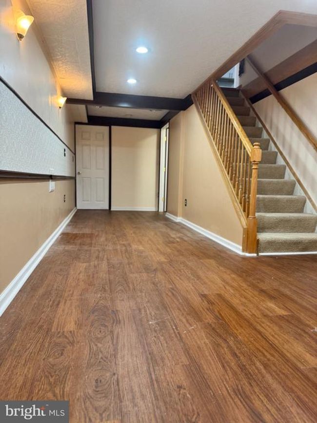 7869 Wenwell Ct, House other with 4 bedrooms, 2 bathrooms and null parking in PASADENA MD | Image 16