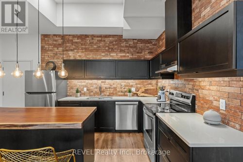 3-405 Merritt St, St. Catharines, ON, L2P1P5 | Card Image