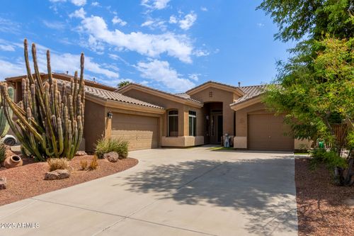 4667 E County Down Dr, Chandler, AZ, 85249-7341 | Card Image
