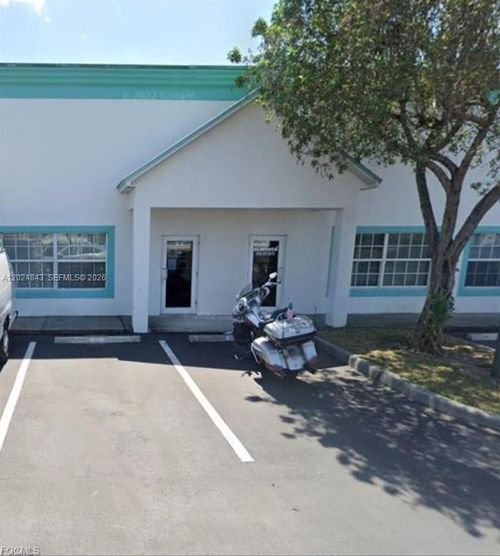 b-6-3560 Work Dr, Fort Myers, FL, 33916-7533 | Card Image