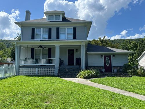 5877 Buckland Mill Rd, Roanoke, VA, 24019-6733 | Card Image