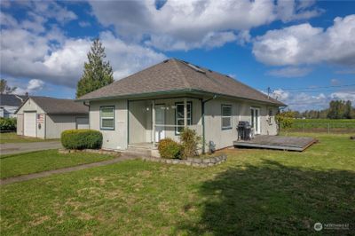 19125 Orting Kapowsin Hwy E, House other with 3 bedrooms, 1 bathrooms and 4 parking in Orting WA | Image 1