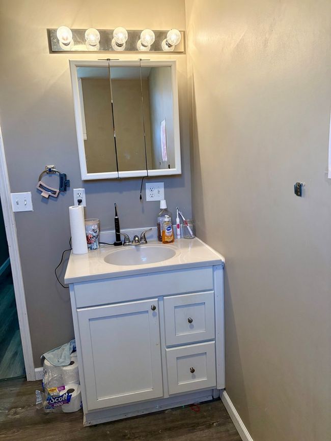 324 Bauer Ave, Home with 6 bedrooms, 2 bathrooms and null parking in Crestline OH | Image 31