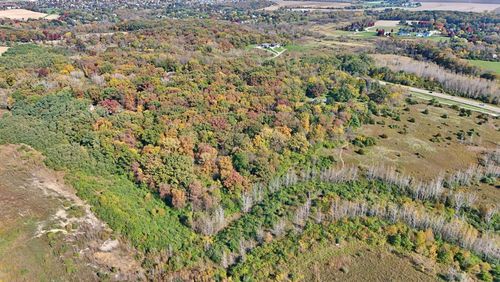 0s810 Autumn Woods Ln, Elburn, IL, 60119 | Card Image