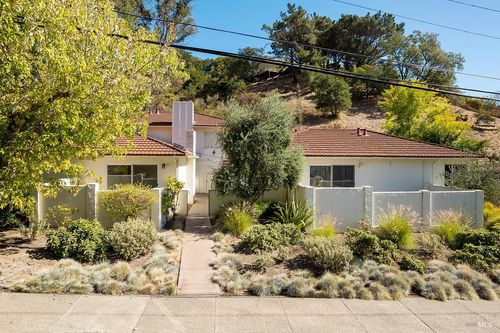 44 Elizabeth Way, San Rafael, CA, 94901 | Card Image