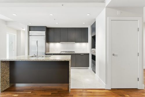 305-6080 Iona Dr, Vancouver, BC, V6T0A4 | Card Image