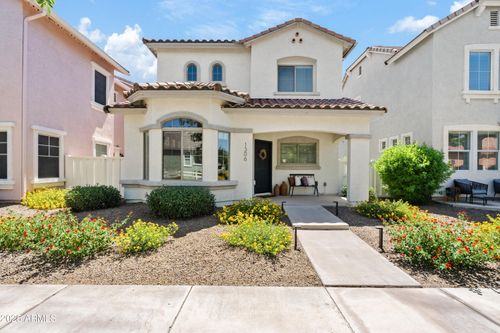 1306 S Minneola Ln, Gilbert, AZ, 85296-7824 | Card Image