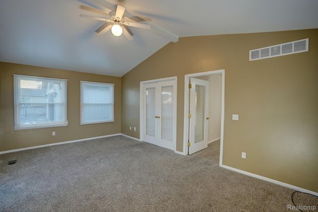 6407 Beecher Rd, Condo with 2 bedrooms, 3 bathrooms and null parking in Flint MI | Image 20