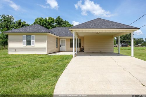11319 Peggy St, Saint Amant, LA, 70774-3918 | Card Image