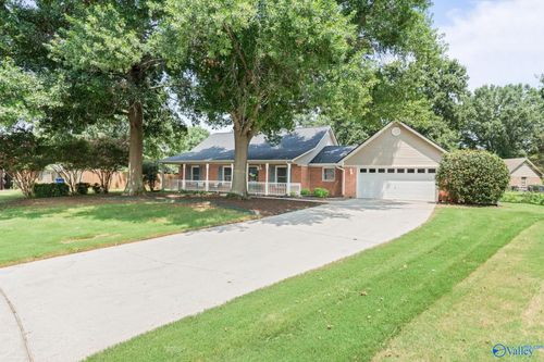 2228 Cecille Dr Sw, Huntsville, AL, 35803-2132 | Card Image