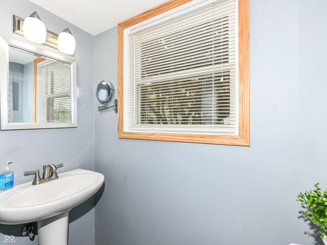6113 N 250 E, House other with 4 bedrooms, 2 bathrooms and null parking in Greenfield IN | Image 19
