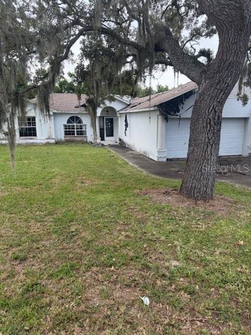 6060 Applegate Dr, Spring Hill, FL, 34606-4713 | Card Image