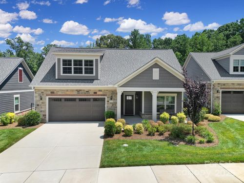 2019 Trailwood Dr, Matthews, NC, 28104-8790 | Card Image