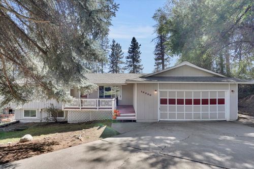 13320 N Hillary Ct, Mead, WA, 99021-6001 | Card Image