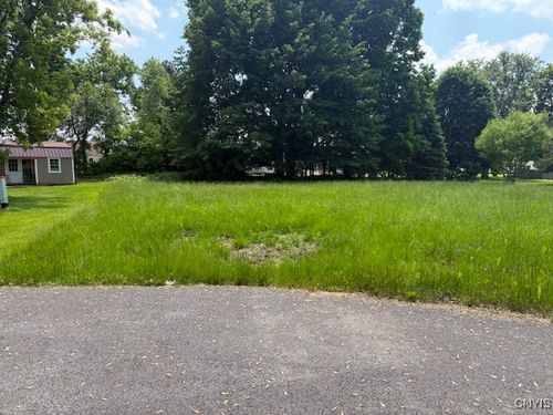 13 Carden Cir, Wampsville, NY, 13163 | Card Image