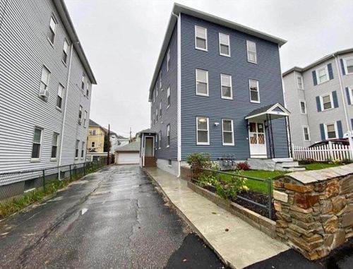 55 Seymour St, Worcester, MA, 01610 | Card Image