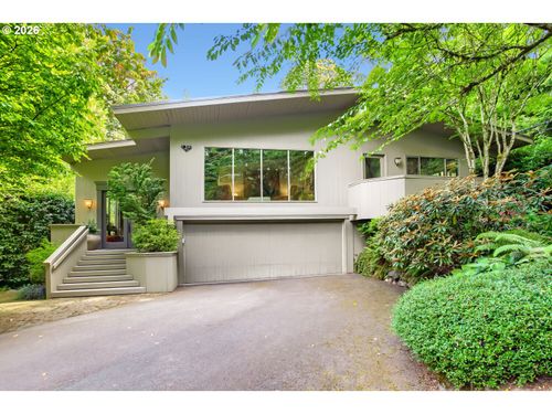 2929 Glen Eagles Rd, Lake Oswego, OR, 97034-2737 | Card Image