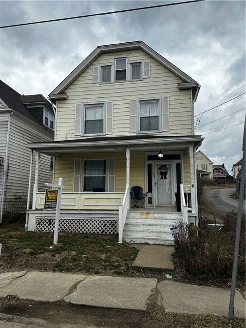 130 4th Ave, City Of But Sw, PA, 16001 | Card Image