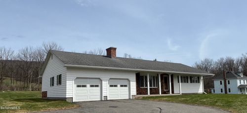 125 East Rd, Adams, MA, 01220-9748 | Card Image
