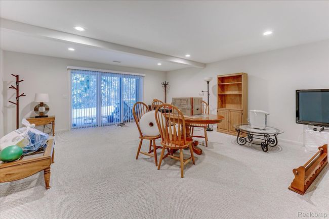 6522 Scenic Pines Ct, Condo with 3 bedrooms, 4 bathrooms and null parking in Clarkston MI | Image 37
