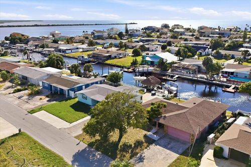 13625 Veronica Dr, HUDSON, FL, 34667-1591 | Card Image