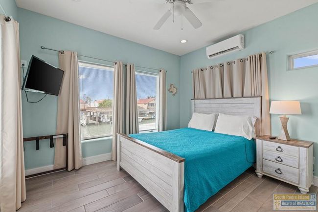 1109 Tarpon Ave, Home with 4 bedrooms, 5 bathrooms and null parking in Port Isabel TX | Image 18