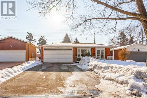 48 Malcolm Cres, Brampton, ON, L6S3C8 | Card Image