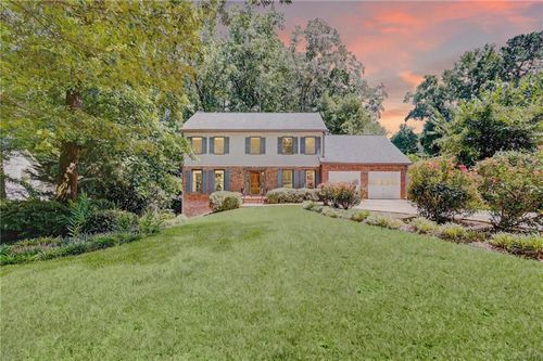 1049 Seven Springs Cir, Marietta, GA, 30068-2660 | Card Image
