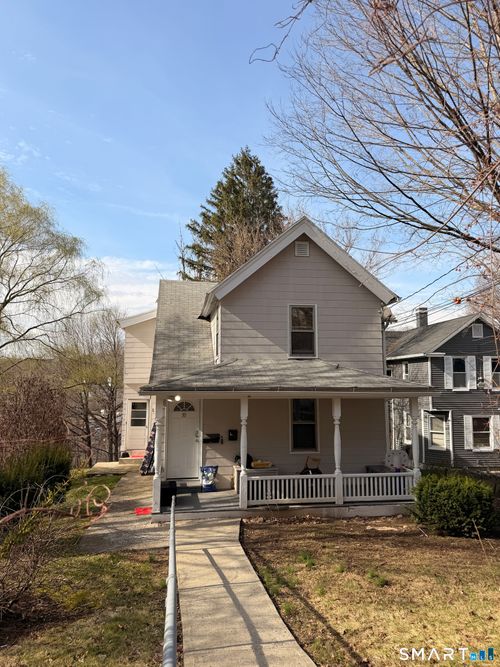 30 Sunset Ave, Waterbury, CT, 06708-1008 | Card Image