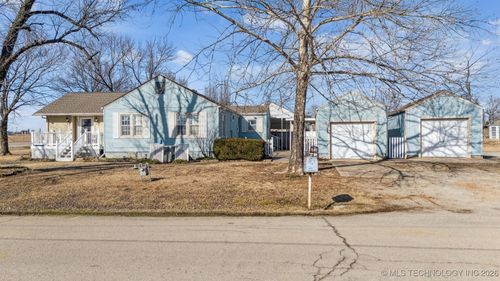 2902 Little Ave, Cushing, OK, 74023-1900 | Card Image