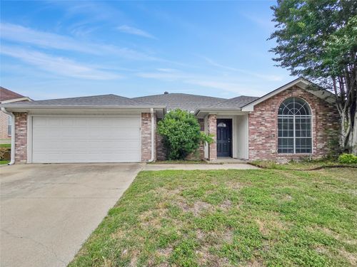 6600 Rhea Ridge Dr, Fort Worth, TX, 76135-1531 | Card Image