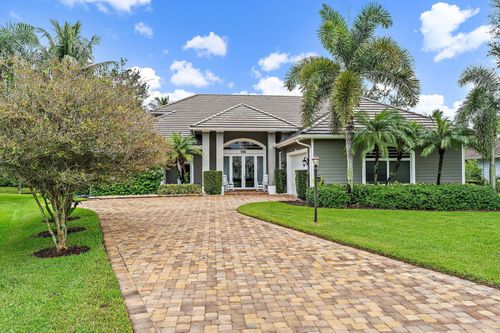 18647 Se Lakeside Way, Jupiter, FL, 33469-8112 | Card Image