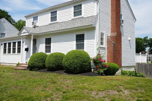 86 Abigail Adams Cir, Weymouth, MA, 02191-1305 | Card Image