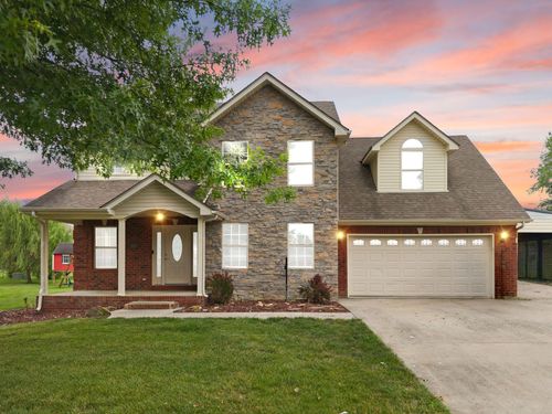 810 Pau Ferro Ct, Berea, KY, 40403 | Card Image