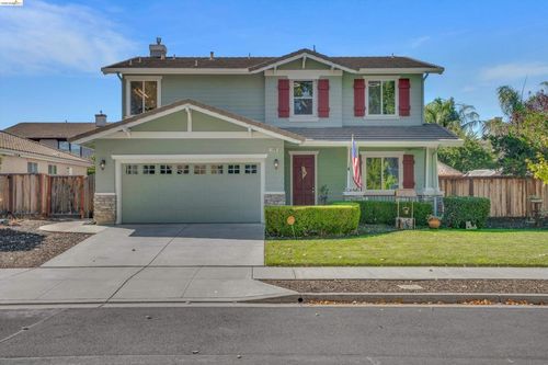 188 Continente Ave, Brentwood, CA, 94513-1968 | Card Image