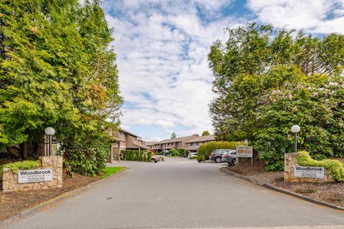24-32925 George Ferguson Way, Abbotsford, BC, V2S6Z9 | Card Image