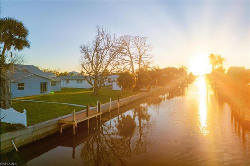 1940 Pennsylvania Ave, ENGLEWOOD, FL, 34224-5531 | Card Image