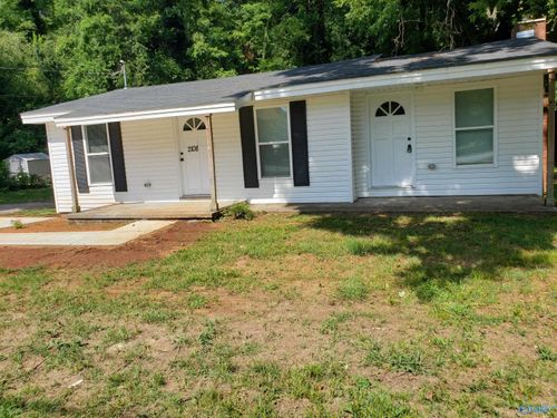 2108 Pulaski Pike Nw, Huntsville, AL, 35810-3738 | Card Image