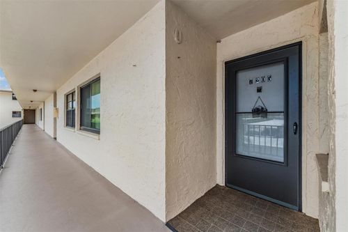 7205-12300 Vonn Rd, LARGO, FL, 33774-3427 | Card Image