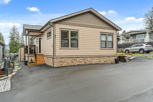 91-53480 Bridal Falls Rd, Rosedale, BC, V0X1X1 | Card Image