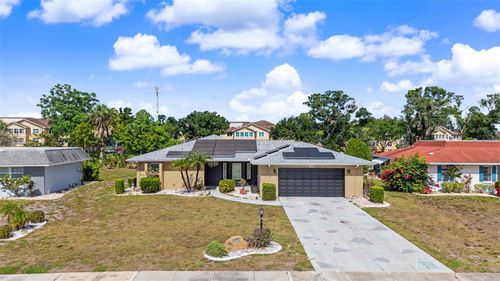 1242 W Del Webb Blvd, SUN CITY CENTER, FL, 33573-5224 | Card Image