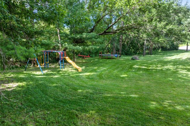 Enjoy this spacious, private backyard! | Image 22