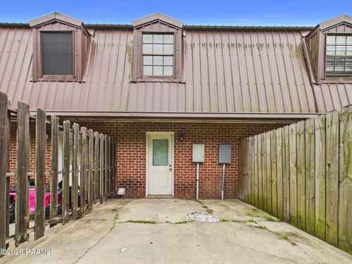 c-104 Country Ln, Lafayette, LA, 70508-6572 | Card Image