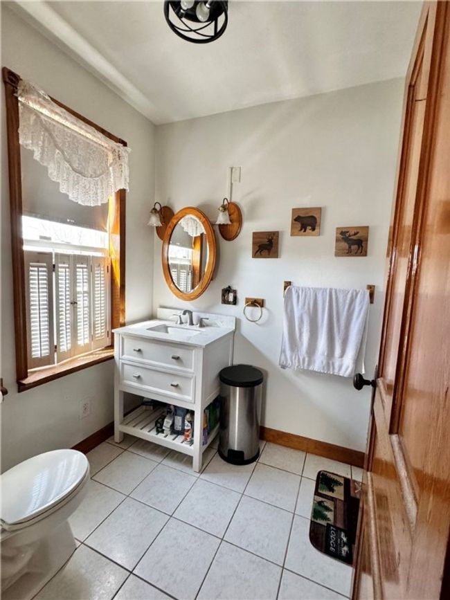 211 Stephens St, House other with 4 bedrooms, 4 bathrooms and 3 parking in Vanderbilt PA | Image 26