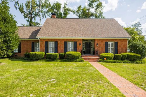 913 Millpond Rd, Valdosta, GA, 31602-1655 | Card Image