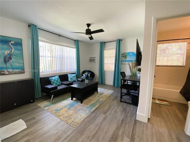 APT-4 - 3208 Canal Dr, Condo with 1 bedrooms, 1 bathrooms and null parking in Pompano Beach FL | Image 11