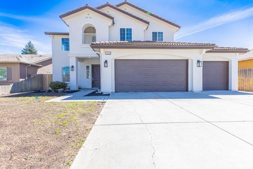 772 San Andrea Ave, Madera, CA, 93637-1403 | Card Image