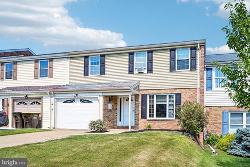 2909 Bunker Hill Ct, BENSALEM, PA, 19020-1815 | Card Image